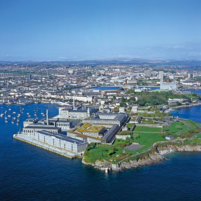 Buckingham Place At The Royal William Yard Plymouth Esterno foto